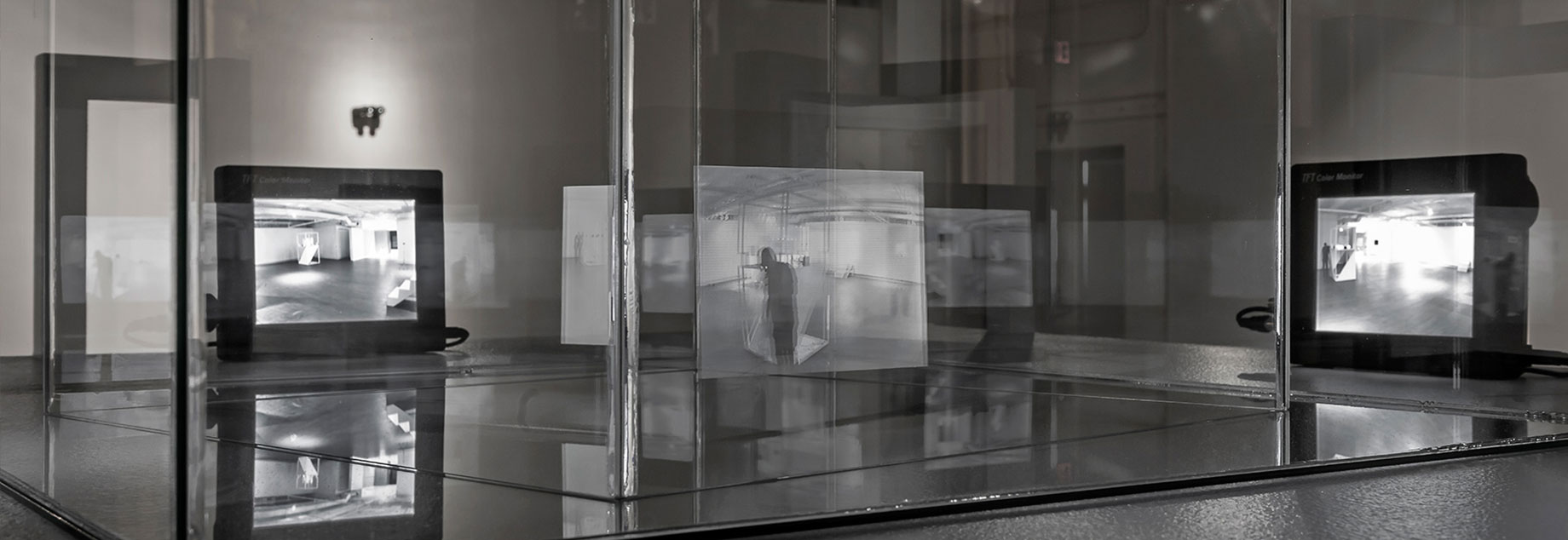 Alexander Pilis, anyeverything (installation detail), 2015. 