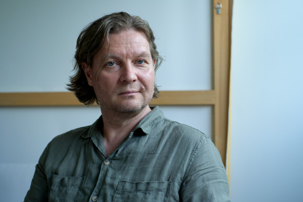 Headshot of Dimitri Levanoff